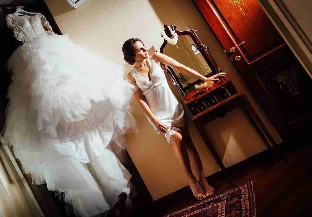 Le tendenze del 2018 per il vestito della Sposa Le tendenze del 2018 per il vestito della Sposa