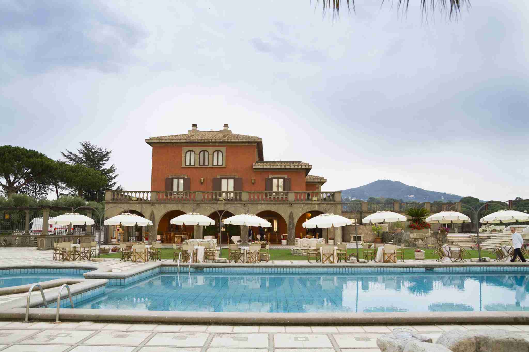 Villa per Matrimoni Monte D'Oro - Giardino con Piscina