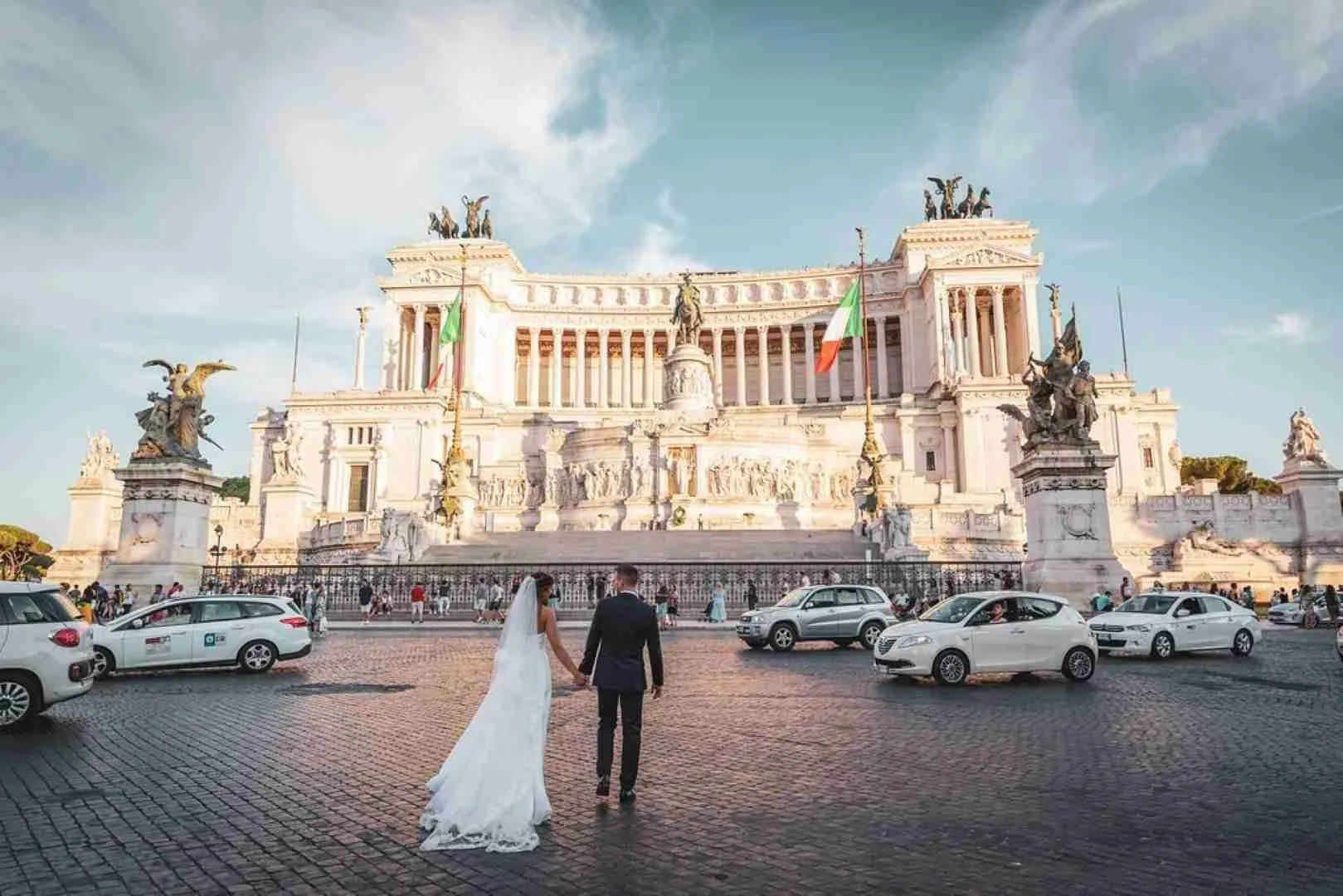 Perché a molti stranieri piace celebrare le nozze in Italia? Perché a molti stranieri piace celebrare le nozze in Italia?
